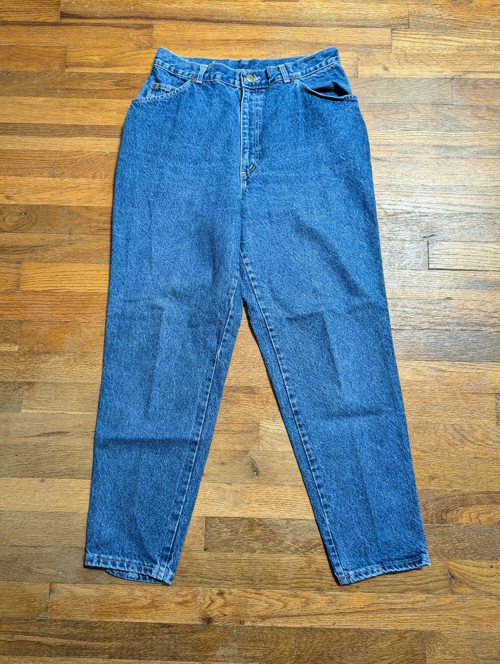 Women's Vintage '80s Chic Denim High-rise Mom Jean Size 30" Waist Dark Wash